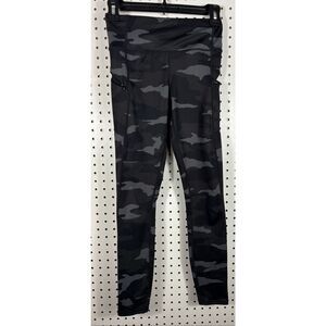 Athleta Camo print leggings size XXS